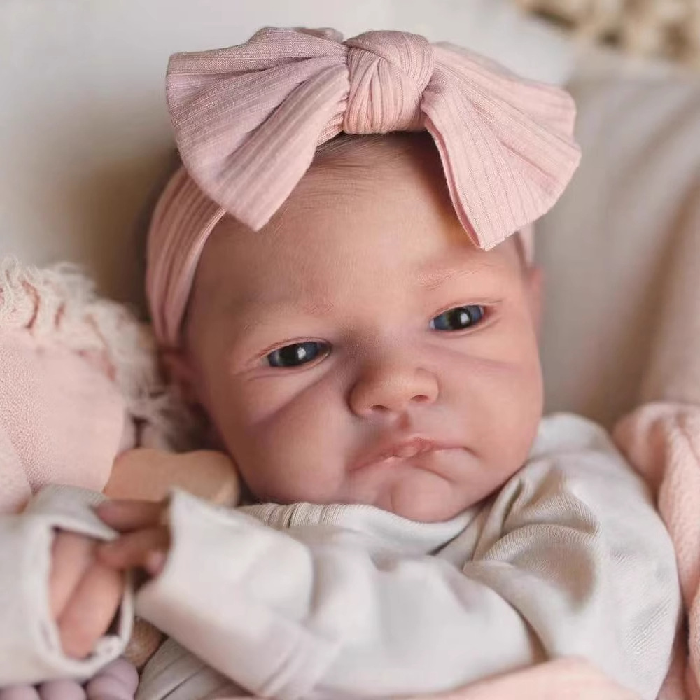 Ethnic Fashion Girls - 48CM Reborn Silicone Dolls August awake