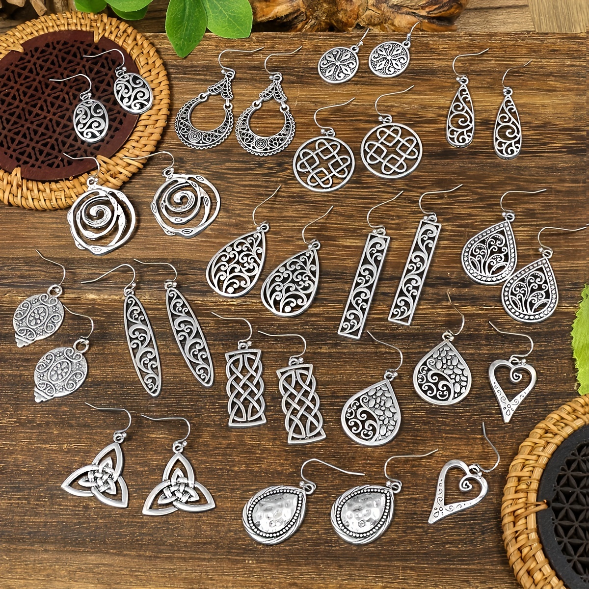 Fashion Ethnic Wear For Men - Ethnic Style Exquisite and compact Earrings