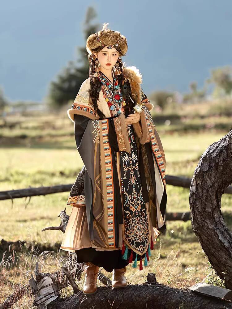 Travel Photography Series Tibe - Ethnic Clothing & Online Fashion Store Khaadi Pk ulasan dan harga