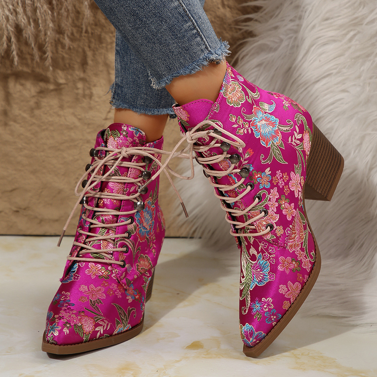 Ethnic Pointed-Toe Ankle Boots - Winter Ethnic Fashion For Women ulasan dan harga