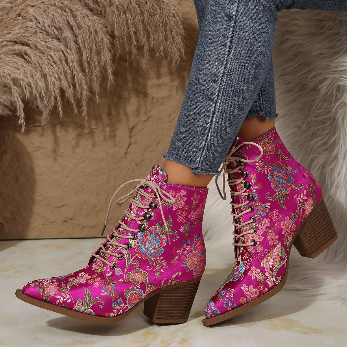Ethnic Pointed-Toe Ankle Boots - Winter Ethnic Fashion For Women ulasan dan harga