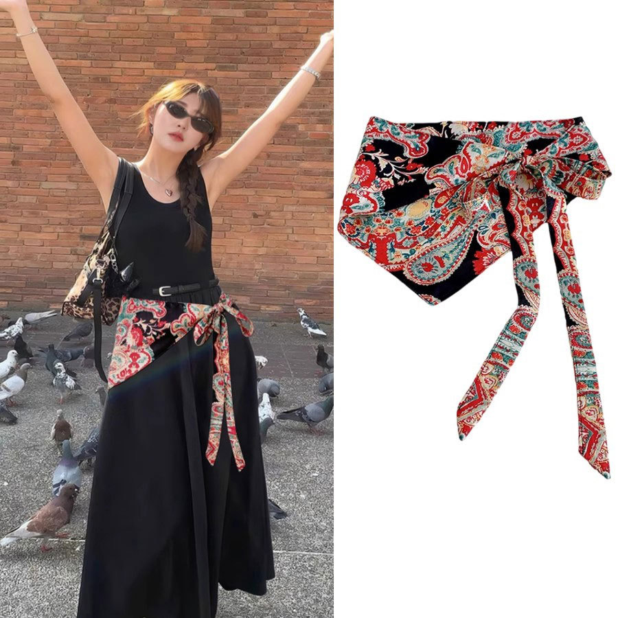 Cashew flower triangular scarf - Ethnic Wear ulasan dan harga