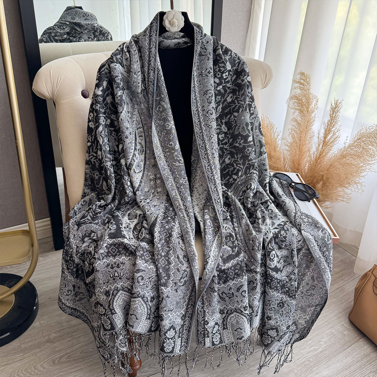 2025 Tassel Blanket Design Eth - Winter Ethnic Fashion For Women ulasan dan harga