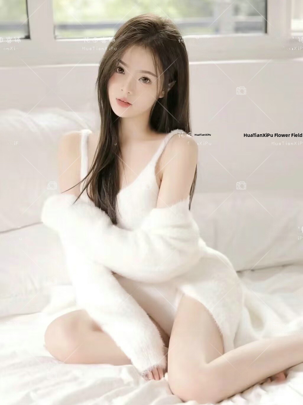 Pure Desire Style Sweater Phot - Ethnic Fashion Shoot ulasan dan harga